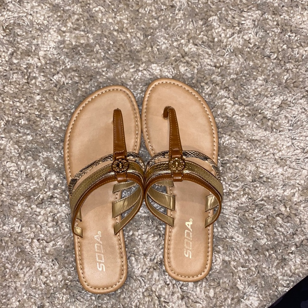 Flip flops